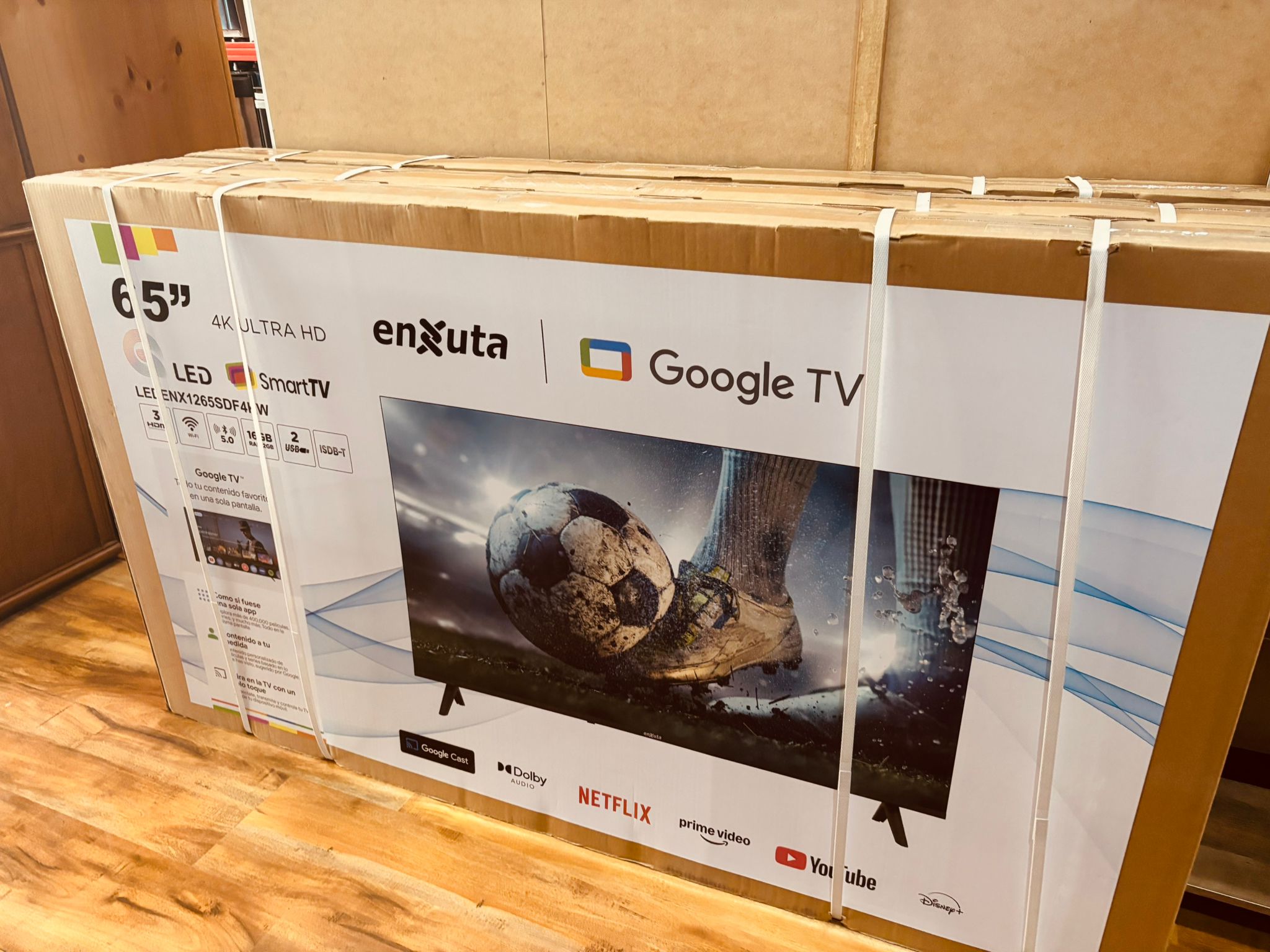 Smart TV Enxuta 65” 4K Ultra HD con Google TV y Dolby Audio